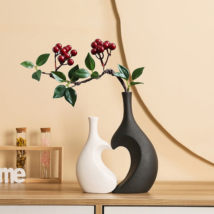 Vase Décoratif en Résine – Élégance Nordique