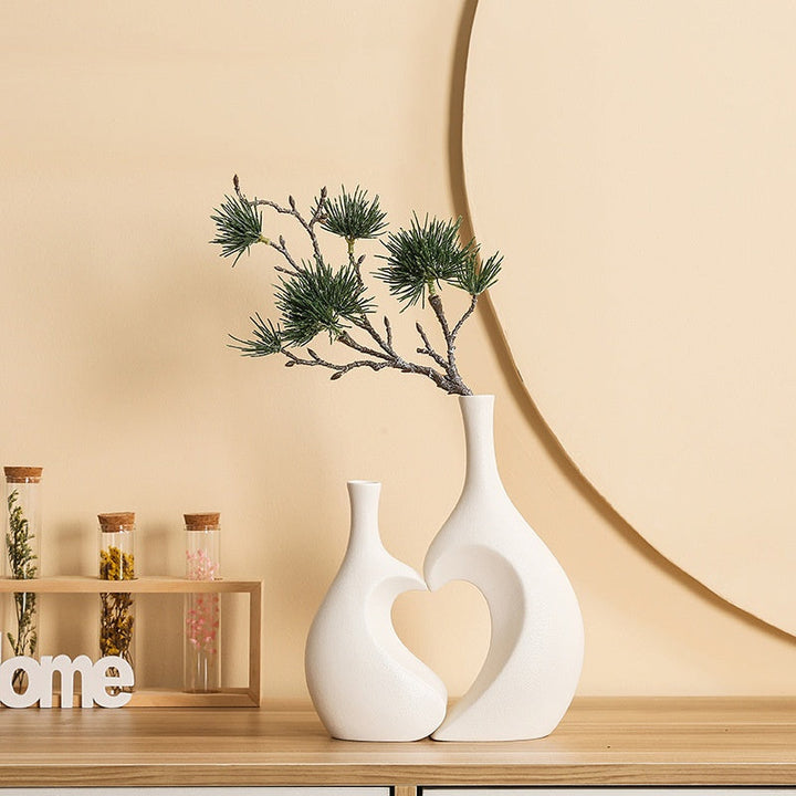 Vase Décoratif en Résine – Élégance Nordique