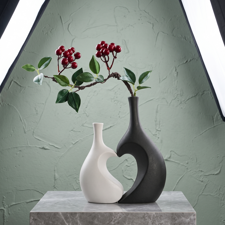 Vase Décoratif en Résine – Élégance Nordique